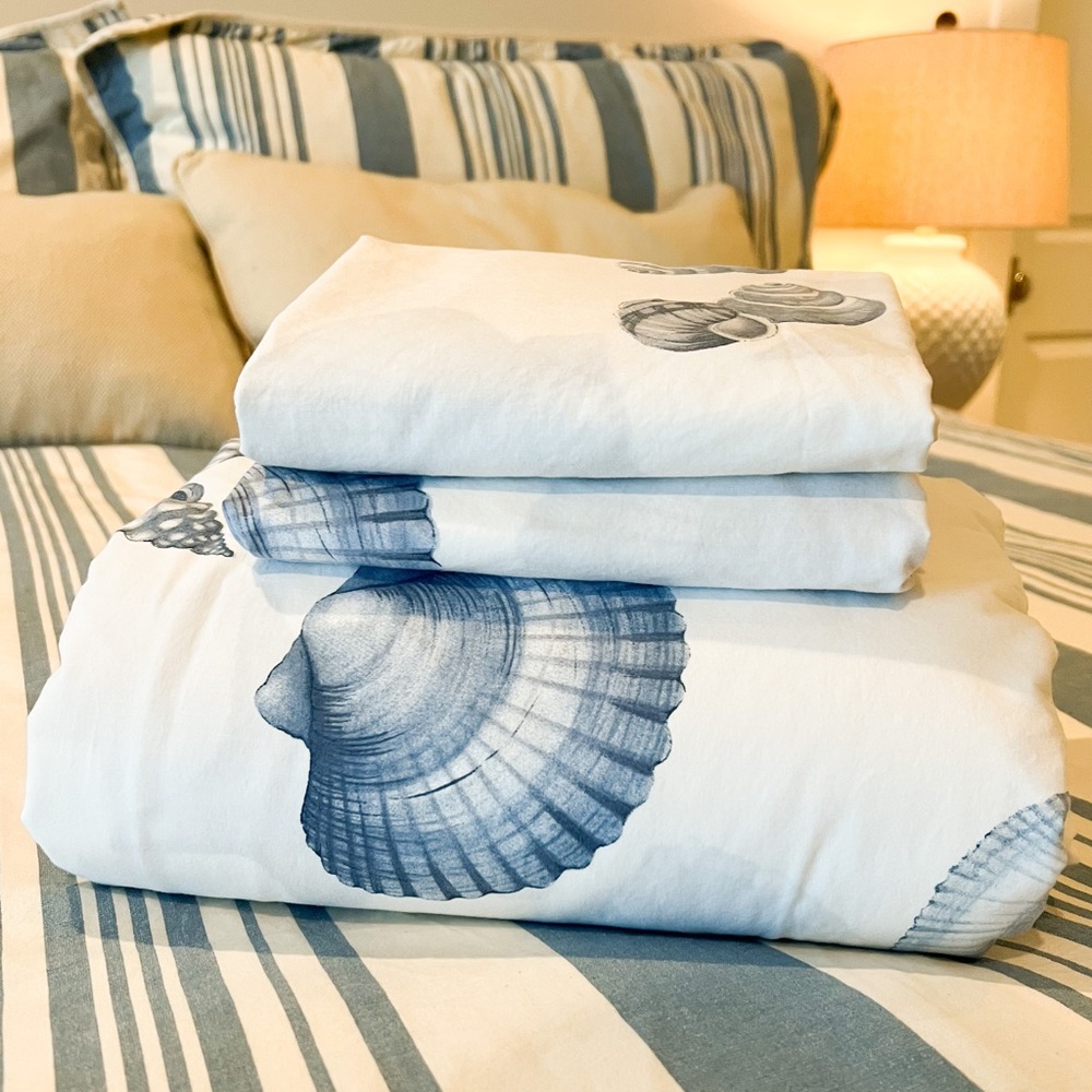 RETIRED Pottery Barn Duvet Shell 🐚 Print F/Q and TWO 26x26 Euro Shams.